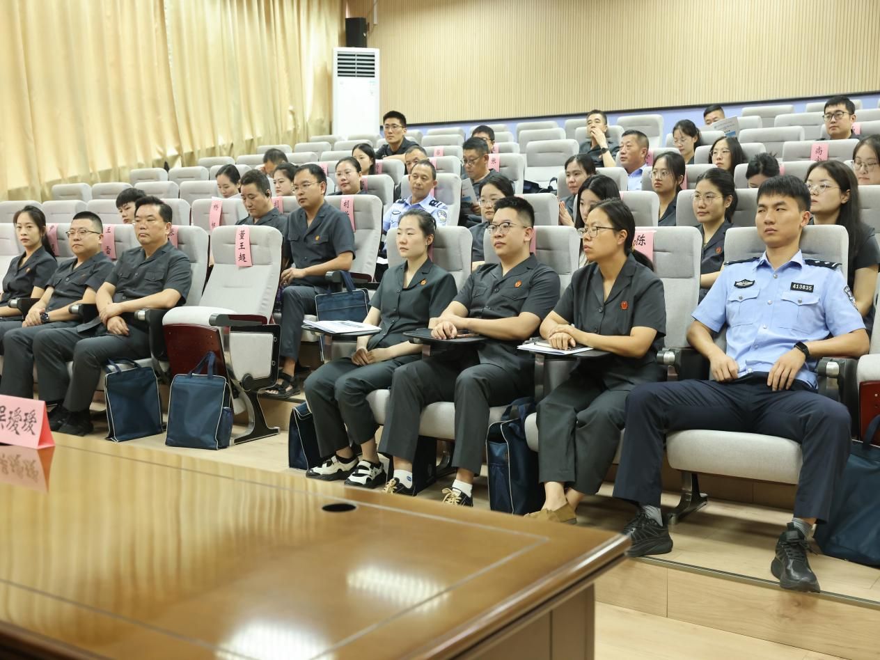 e9b952d081b2b7b235cc93929cbe110 e9b952d081b2b7b235cc93929cbe110